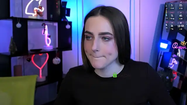 Snapshot of aria_moo chatting on January 12, 2026, 6:07 am aria moo online show from January 12, 2026, 6:07 am