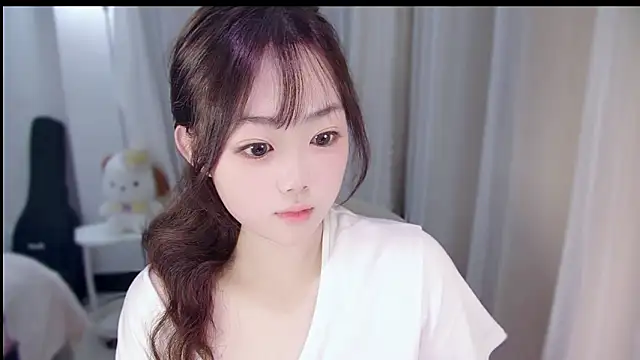 YUANYUAN-A online show from November 23, 2025, 11:43 am