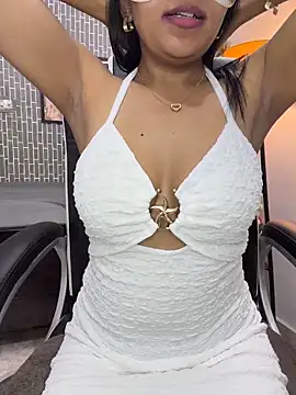 Riya-6969 online show from April 15, 2026, 7:58 pm