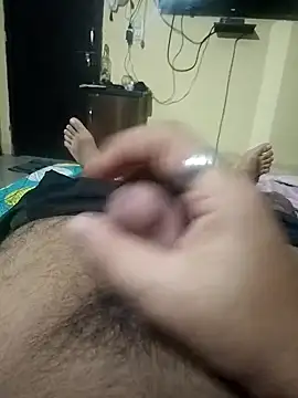 shadab1267 online show from September 23, 2025, 11:19 pm