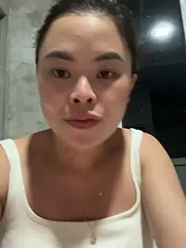 Snapshot of han-cute chatting on September 13, 2025, 3:12 pm han-cute online show from September 13, 2025, 3:12 pm