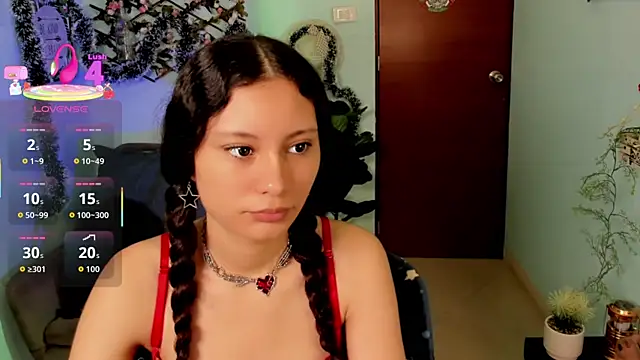 Krysten Riter online show from December 16, 2025, 2:44 pm