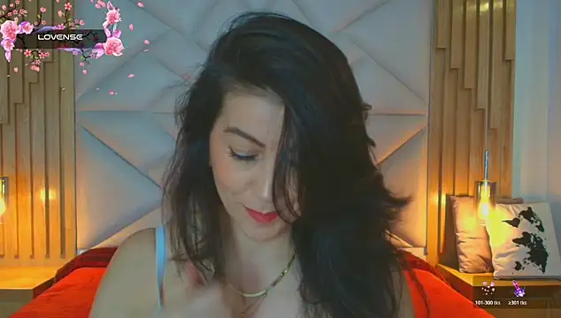 allie pearl online show from December 5, 2025, 12:03 pm