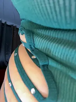 tianastone  online show from October 4, 2025, 3:48 am