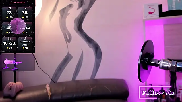 LiamDeep online show from November 24, 2025, 8:41 pm