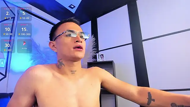 LiamDeep online show from March 9, 2026, 1:48 pm