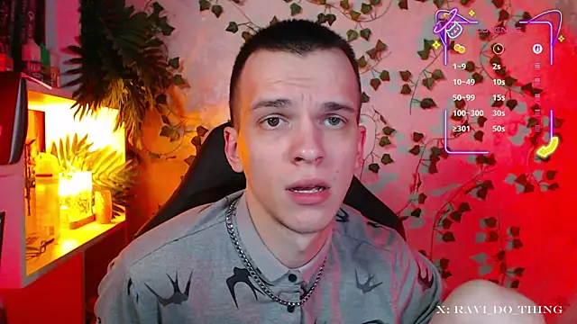 frozen boy online show from September 17, 2025, 3:35 pm