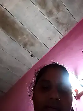 Sheema tyagi online show from September 15, 2025, 2:44 am