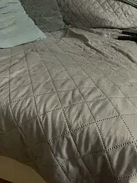 bananasex204 online show from November 1, 2025, 4:53 pm