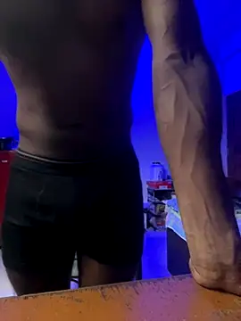 Snapshot of 0mniscient chatting on October 25, 2025, 7:08 pm 0mniscient online show from October 25, 2025, 7:08 pm