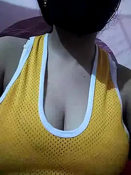 Snapshot of hezabi_queen07 chatting on September 14, 2025, 5:34 pm hezabi queen07 online show from September 14, 2025, 5:34 pm