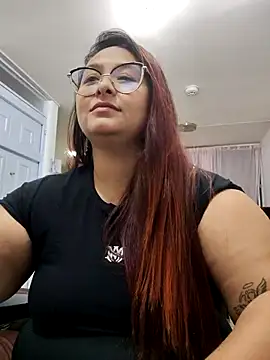 Freyacooper online show from January 8, 2026, 3:20 am