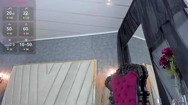 AlyssAlvarado online show from October 4, 2025, 9:02 pm