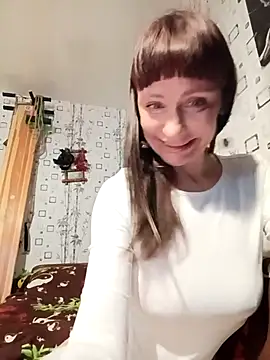 Lietta  online show from February 8, 2026, 1:03 pm