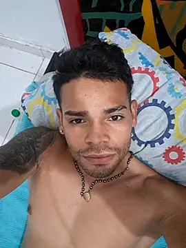 Snapshot of evan_stick chatting on November 2, 2025, 4:59 am evan stick online show from November 2, 2025, 4:59 am