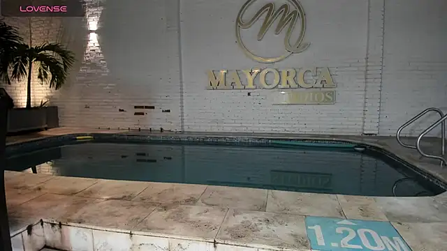 SheyLopez online show from December 21, 2025, 3:13 am