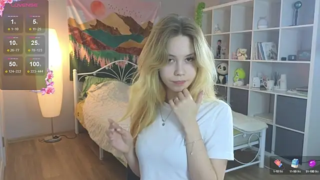 Wendy Cutie online show from September 15, 2025, 4:29 pm