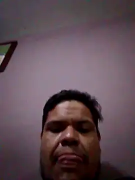 Snapshot of Maniakone chatting on October 19, 2025, 12:55 am Maniakone online show from October 19, 2025, 12:55 am