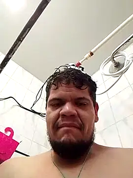 Snapshot of Maniakone chatting on October 25, 2025, 8:14 pm Maniakone online show from October 25, 2025, 8:14 pm