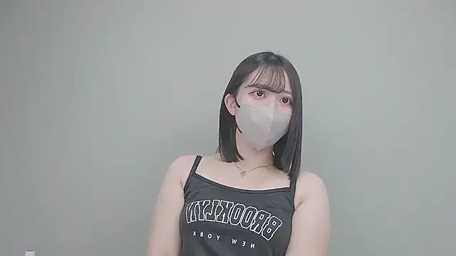 Sakura sweety online show from November 9, 2025, 2:32 am