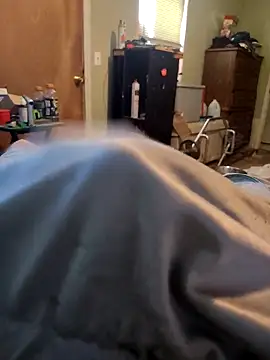 Wolfyking95 online show from September 14, 2025, 7:24 pm