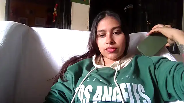 zairabreze online show from November 4, 2025, 3:11 pm