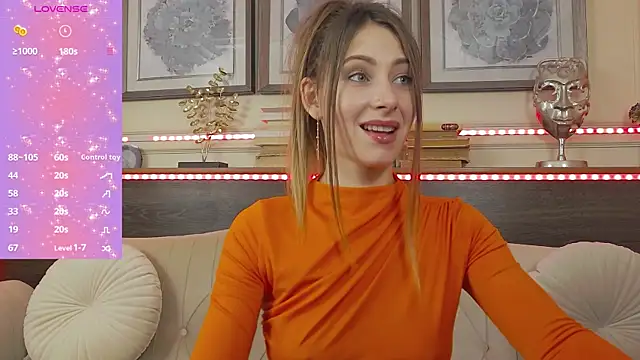 MuseDollX online show from November 19, 2025, 7:36 pm