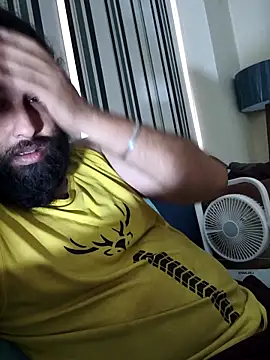 Hothunkdelhi online show from November 13, 2025, 2:21 am