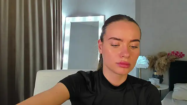 Ameli Povilain online show from October 13, 2025, 11:43 am