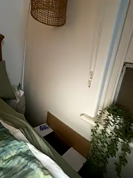 Stelan690 online show from September 22, 2025, 2:02 am