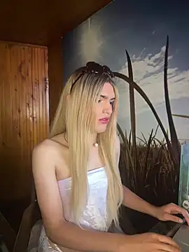 Snapshot of Samantha_loch chatting on June 5, 2026, 12:55 pm Samantha loch online show from June 5, 2026, 12:55 pm