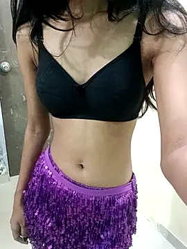 Daizy Shah online show from November 12, 2025, 12:38 pm