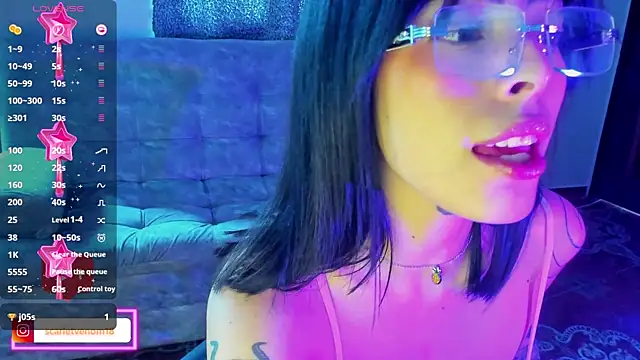 Snapshot of scarlet_venom chatting on November 15, 2025, 3:19 pm scarlet venom online show from November 15, 2025, 3:19 pm