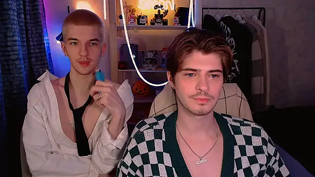 itsyanbb online show from March 19, 2026, 4:22 pm