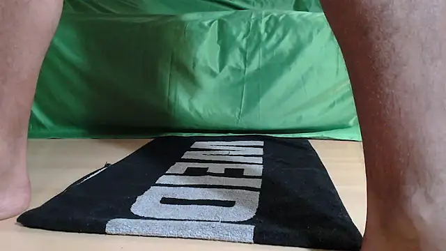 MrGivemethemost online show from November 5, 2025, 11:10 am