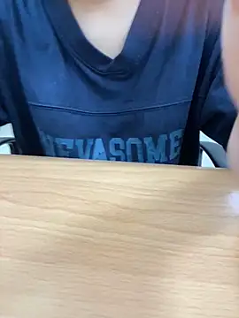 Snapshot of ThuPhuong-Tr chatting on September 22, 2025, 3:30 am ThuPhuong-Tr online show from September 22, 2025, 3:30 am