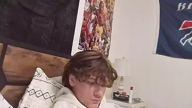 sexybigdick04 online show from November 3, 2025, 9:27 pm