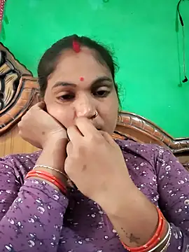Kavya hot online show from November 6, 2025, 7:42 am