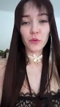 Veliora online show from February 5, 2026, 10:42 am