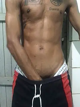 lcsexy45 online show from April 15, 2026, 10:32 pm