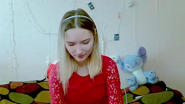  kikiclark   online show from October 1, 2025, 8:09 am