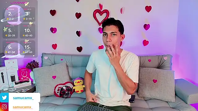 samucamx  online show from February 12, 2026, 11:44 pm