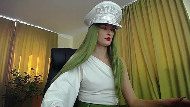 MysticVenus  online show from October 12, 2025, 7:51 am