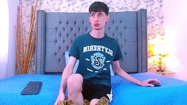 Luke Carter online show from November 6, 2025, 1:01 pm