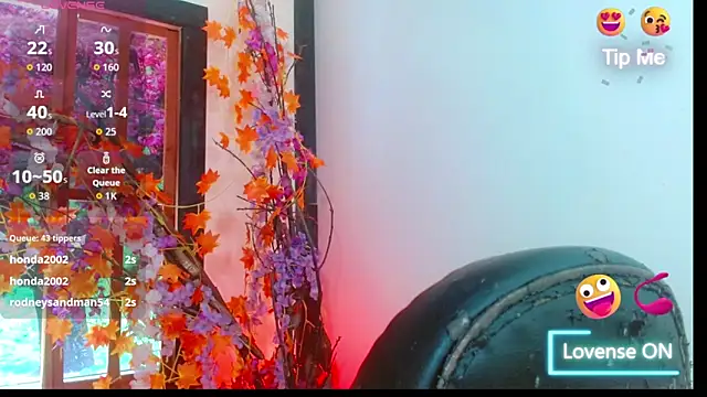 Cristal Villael online show from November 1, 2025, 3:08 am