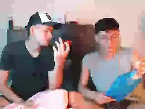 Snapshot of logan_willyams_ chatting on October 2, 2025, 3:46 am logan willyams  online show from October 2, 2025, 3:46 am