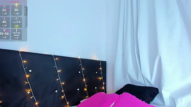 Snapshot of Danaa_moore_ chatting on October 12, 2025, 3:49 am Danaa moore online show from October 12, 2025, 3:49 am