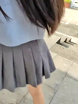 shaoshao-7758 online show from June 10, 2026, 12:33 am