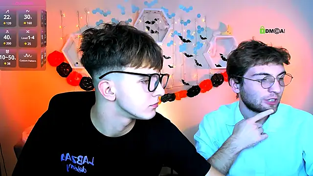 Snapshot of travis_wolf_ chatting on October 25, 2025, 7:08 pm travis wolf online show from October 25, 2025, 7:08 pm