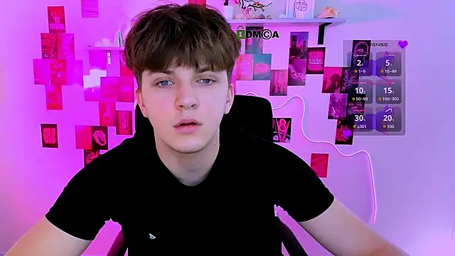 travis wolf  online show from March 30, 2026, 8:37 am